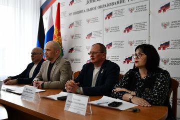 Сергей Желновач: Провел аппаратное совещание