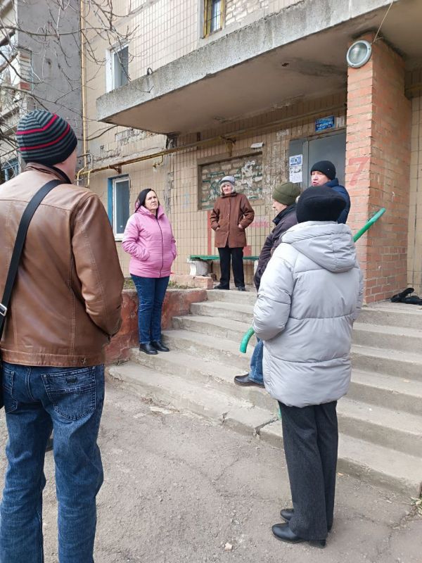 Иван Приходько: В Никитовском внутригородском районе города Горловки реализуется партийный проект «Управдом» Иван Приходько: В Никитовском внутригородском районе города Горловки реализуется партийный проект «Управдом»