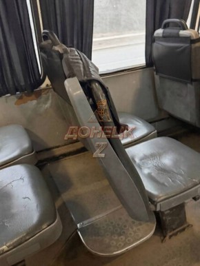 Жители недовольны состоянием автобусных сидений в маршрутке №42а