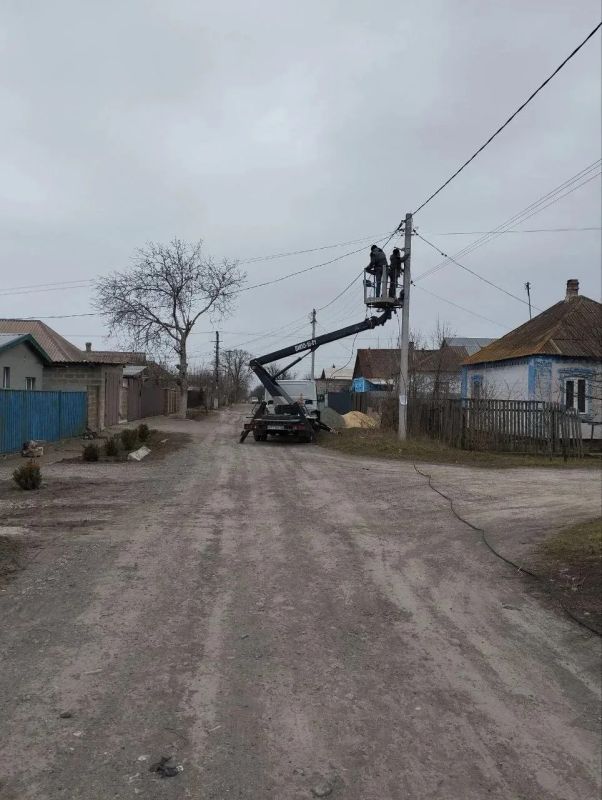 Энергетики провели технические работы в Жовтневом районе Энергетики провели технические работы в Жовтневом районе
