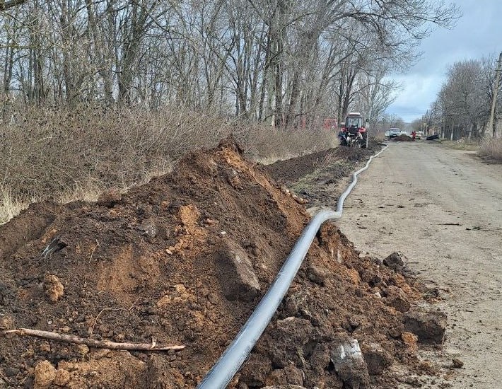 В Волновахе обновили 260 метров водопроводных сетей В Волновахе обновили 260 метров водопроводных сетей