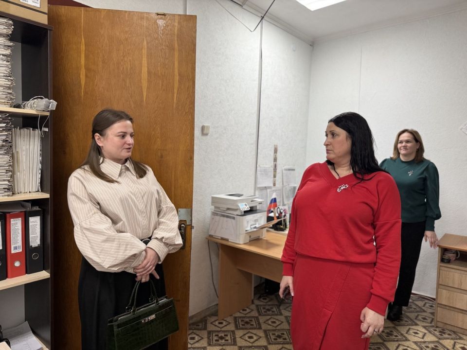 В Волновахском муниципальном округе прошла рабочая встреча, имеющая большое значение для развития системы опеки и попечительства В Волновахском муниципальном округе прошла рабочая встреча, имеющая большое значение для развития системы опеки и попечительства