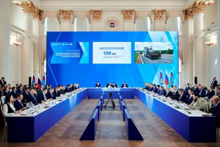 Более 5,6 тыс. км федеральных трасс планируется отремонтировать, реконструировать и построить силами Росавтодора в 2026 году