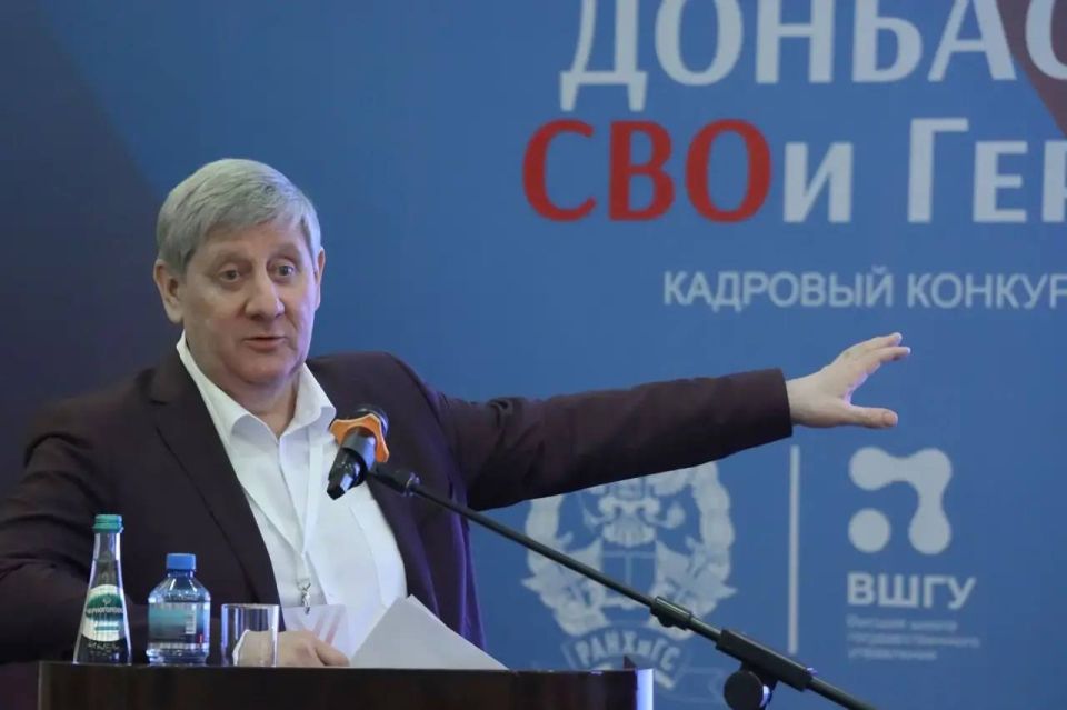 Андрей Чертков: Сегодня выступил перед участниками проекта «Донбасс. Свои Герои» Андрей Чертков: Сегодня выступил перед участниками проекта «Донбасс. Свои Герои»