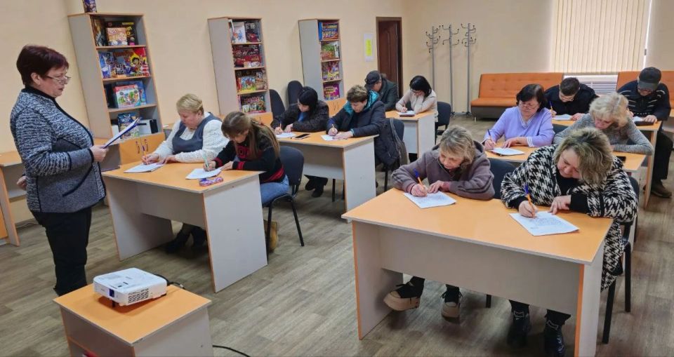 В рамках Года единства народов России, объявленного в соответствии с Указом Президента Российской Федерации от 25 декабря 2025 г. № 962, Федеральное государственное бюджетное учреждение «Дом народов России», при поддержке... В рамках Года единства народов России, объявленного в соответствии с Указом Президента Российской Федерации от 25 декабря 2025 г. № 962, Федеральное государственное бюджетное учреждение «Дом народов России», при поддержке...