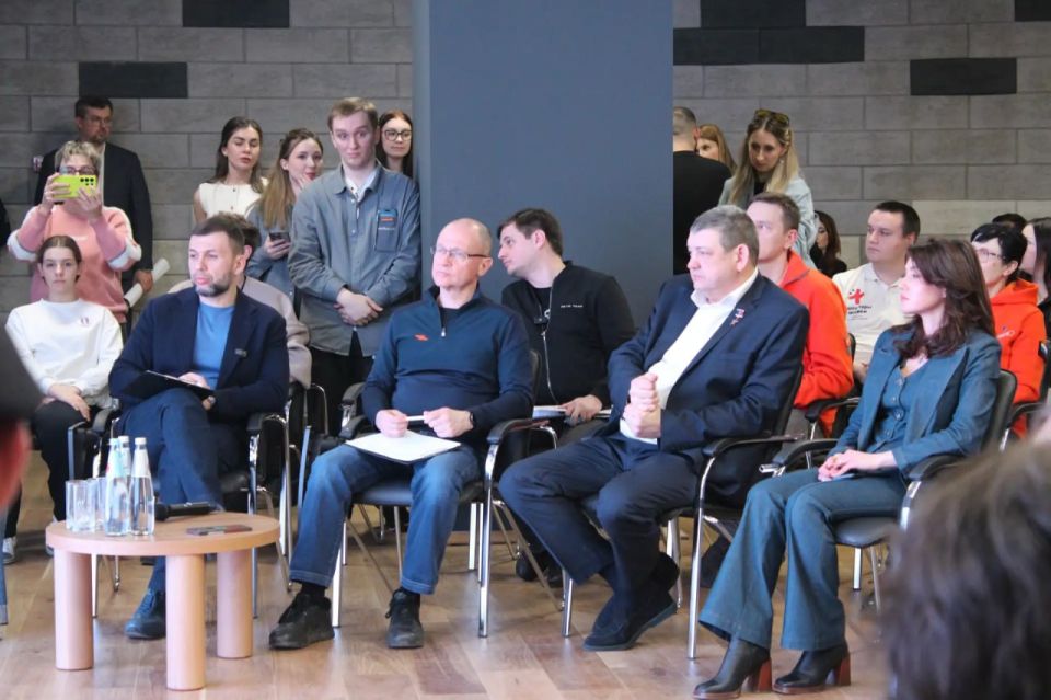 Иван Приходько: Принял участие в открытии нового сезона Международной премии #МЫВМЕСТЕ, которое прошло в Доме молодёжи «30/09» Иван Приходько: Принял участие в открытии нового сезона Международной премии #МЫВМЕСТЕ, которое прошло в Доме молодёжи «30/09»