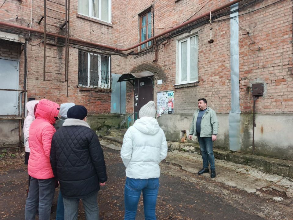Иван Приходько: В Центрально-Городском районе Горловки прошла встреча с трудовым коллективом Иван Приходько: В Центрально-Городском районе Горловки прошла встреча с трудовым коллективом