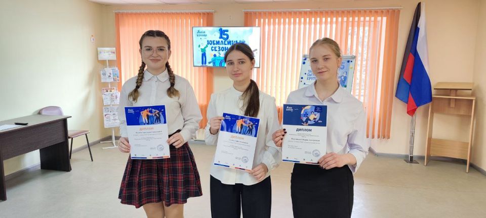 17 марта 2026 на базе МКУДО "Володарский ЦВО" проведен районный этап Всероссийского конкурса юных чтецов "Живая классика" 17 марта 2026 на базе МКУДО "Володарский ЦВО" проведен районный этап Всероссийского конкурса юных чтецов "Живая классика"