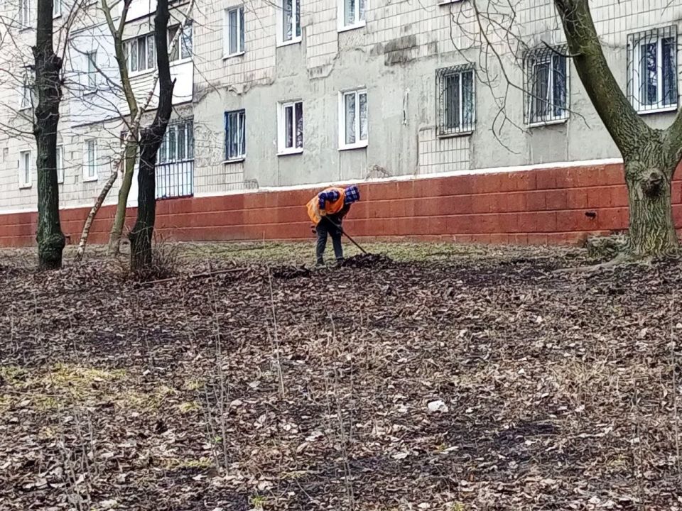 Роман Конев: Жители Калининского района Горловки, предприниматели и сотрудники местных предприятий объединили усилия для проведения двухмесячника по благоустройству Роман Конев: Жители Калининского района Горловки, предприниматели и сотрудники местных предприятий объединили усилия для проведения двухмесячника по благоустройству