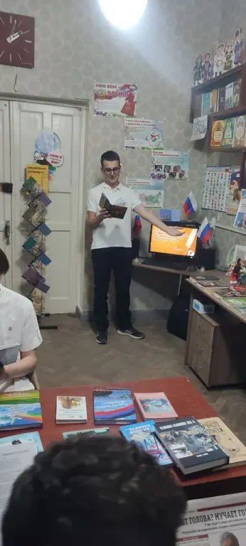 В Старобешевском округе состоялся час поэтического откровения «Поэзию, как трепет сердца, никто не может отменить» В Старобешевском округе состоялся час поэтического откровения «Поэзию, как трепет сердца, никто не может отменить»