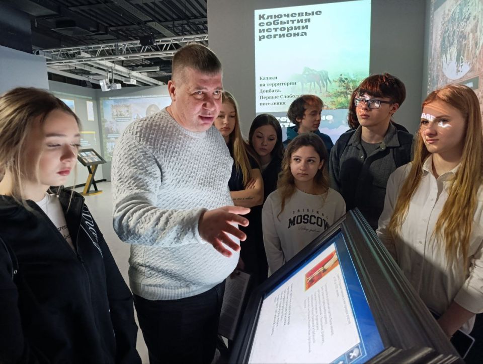 Олег Трофимов: В регионе дан старт новому проекту «Урок в музее» Олег Трофимов: В регионе дан старт новому проекту «Урок в музее»