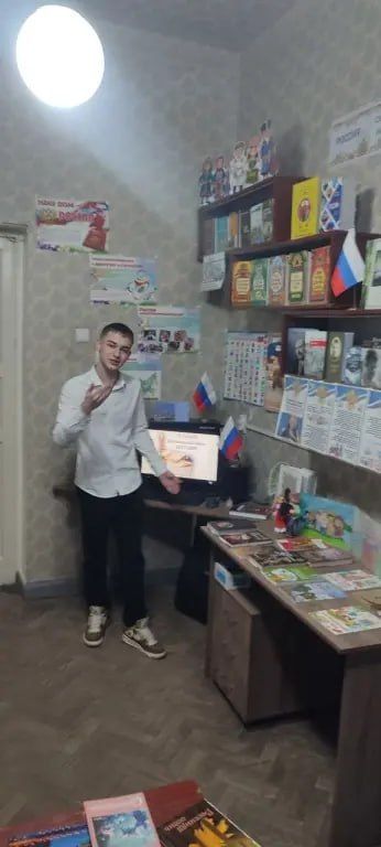 В Старобешевском округе состоялся час поэтического откровения «Поэзию, как трепет сердца, никто не может отменить» В Старобешевском округе состоялся час поэтического откровения «Поэзию, как трепет сердца, никто не может отменить»