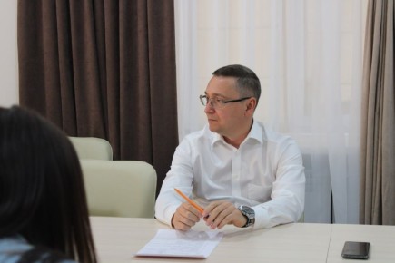 Роман Конев: 18 марта 2026 года, в рамках реализации партийного проекта Единой России «Предпринимательство», совместно с представителями РОСПОТРЕБНАДЗОРА провёл рабочее совещание по вопросам соблюдения законодательства в...