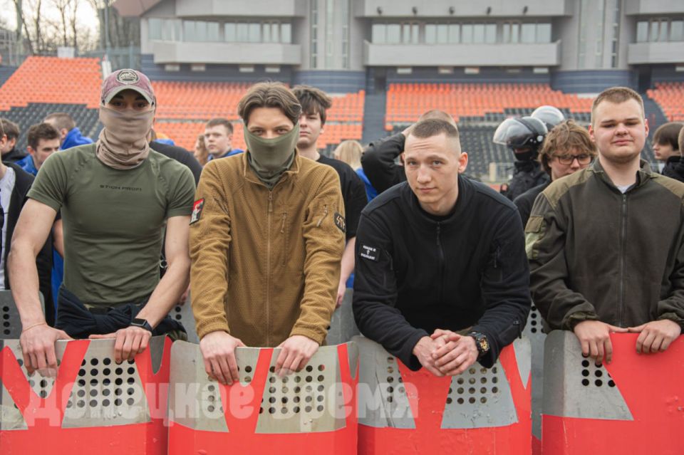 “Крым наш”: 12 лет назад произошло историческое воссоединение полуострова с Российской Федерацией “Крым наш”: 12 лет назад произошло историческое воссоединение полуострова с Российской Федерацией