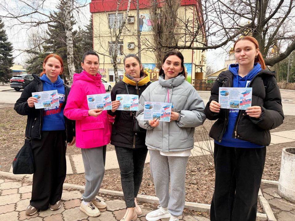 Ждановка отмечает 12 лет единства с Крымом Ждановка отмечает 12 лет единства с Крымом