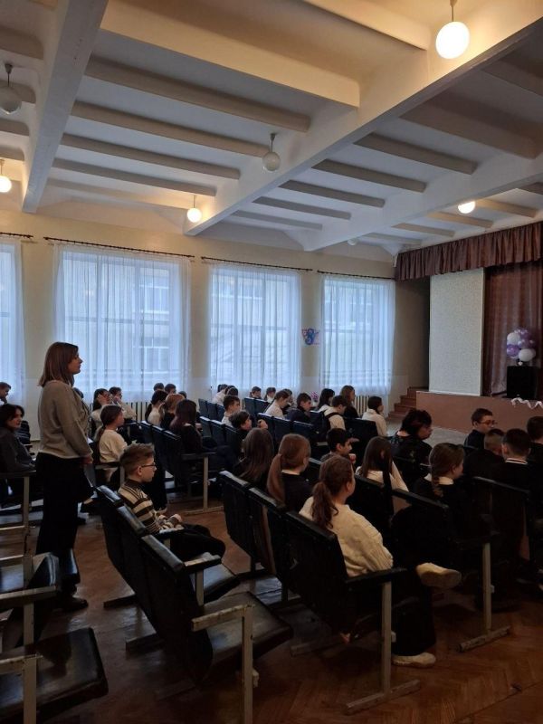 В Харцызске школьники прикоснулись к истокам народной культуры В Харцызске школьники прикоснулись к истокам народной культуры