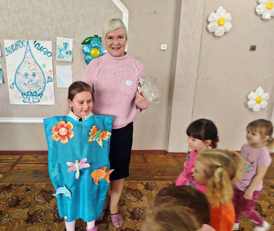 Великое Чудо - Вода: Празднование Всемирного дня Воды в детском саду «Ромашка» Великое Чудо - Вода: Празднование Всемирного дня Воды в детском саду «Ромашка»