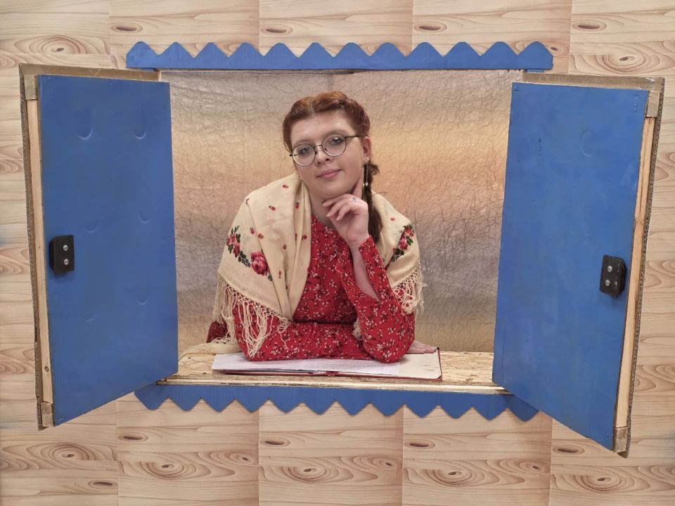 Воспитанники детского сада «Светлячок» посетили театральное представление «Путешествие по сказкам народов России» в ГБОУ «Школа №2 г.о. Дебальцево» Воспитанники детского сада «Светлячок» посетили театральное представление «Путешествие по сказкам народов России» в ГБОУ «Школа №2 г.о. Дебальцево»