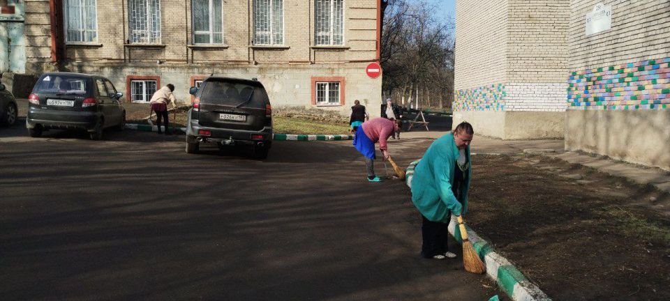 Сегодня, 19 марта 2026 года, в рамках проекта «Городская среда», реализуемого Единой Россией , жители Кировского района приняли участие в традиционной экологической акции «Чистый четверг» Сегодня, 19 марта 2026 года, в рамках проекта «Городская среда», реализуемого Единой Россией , жители Кировского района приняли участие в традиционной экологической акции «Чистый четверг»
