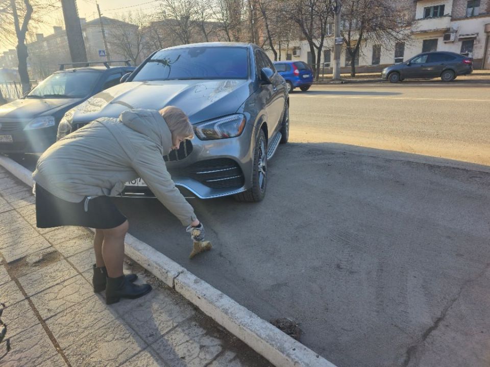 Иван Приходько: В Центрально-Городском районе Горловки продолжается реализация партийного проекта «Городская среда» Иван Приходько: В Центрально-Городском районе Горловки продолжается реализация партийного проекта «Городская среда»
