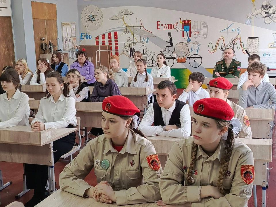 СЛУЖЕНИЕ ОТЕЧЕСТВУ И ОТВЕТСТВЕННОСТЬ ЗА ЕГО СУДЬБУ СЛУЖЕНИЕ ОТЕЧЕСТВУ И ОТВЕТСТВЕННОСТЬ ЗА ЕГО СУДЬБУ
