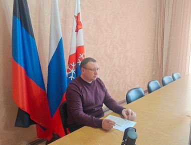 Сергей Ермаков: 19 марта провел прямой эфир на официальных площадках администрации округа в МАХ, VK, Одноклассниках и Telegram