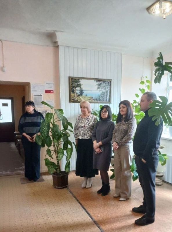 Встреча с населением. Сегодня, 19 марта, депутат Торезского городского совета Иващенко Эдуард Евгеньевич провел встречу с населением Встреча с населением. Сегодня, 19 марта, депутат Торезского городского совета Иващенко Эдуард Евгеньевич провел встречу с населением