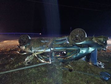 Полицейские устанавливают обстоятельства смертельного ДТП