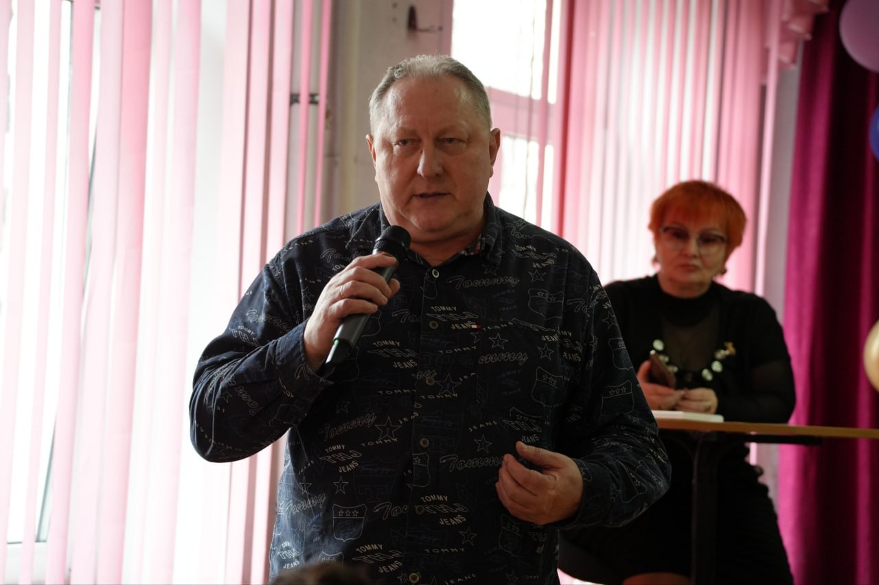 Патриотический час. При содействии Министерства культуры ДНР в Шахтерском колледже кино и телевидения имени А.А. Ханжонкова прошёл патриотический час, посвященный Дню воссоединения Крыма с Россией Патриотический час. При содействии Министерства культуры ДНР в Шахтерском колледже кино и телевидения имени А.А. Ханжонкова прошёл патриотический час, посвященный Дню воссоединения Крыма с Россией