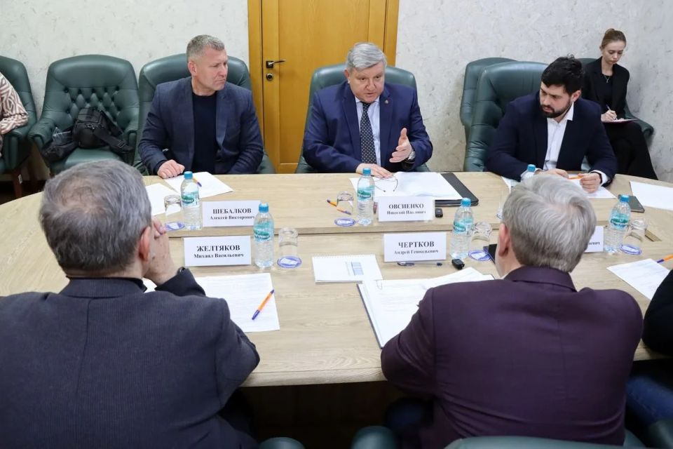Андрей Чертков и зампредседателя Российского военно-исторического общества Николай Овсиенко обсудили в ходе рабочей встречи работу регионального отделения РВИО и планы на ближайшую перспективу Андрей Чертков и зампредседателя Российского военно-исторического общества Николай Овсиенко обсудили в ходе рабочей встречи работу регионального отделения РВИО и планы на ближайшую перспективу