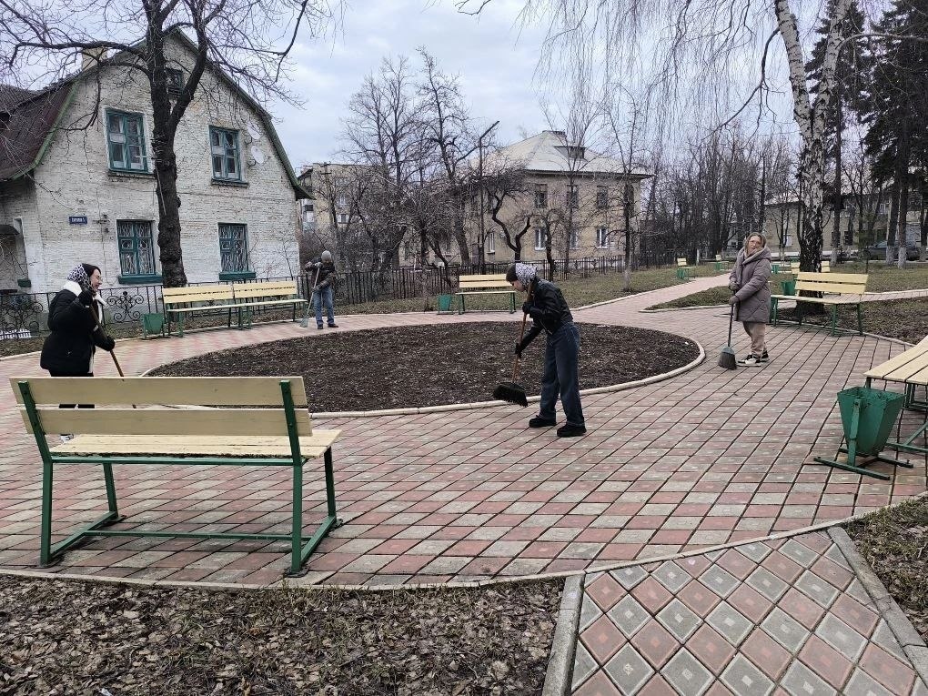 20.03.2026г. коллектив МБУДО ДДШИ принял участие в субботнике по благоустройству и наведению санитарного порядка на территории муниципального образования образования городского округа Дебальцево 20.03.2026г. коллектив МБУДО ДДШИ принял участие в субботнике по благоустройству и наведению санитарного порядка на территории муниципального образования образования городского округа Дебальцево