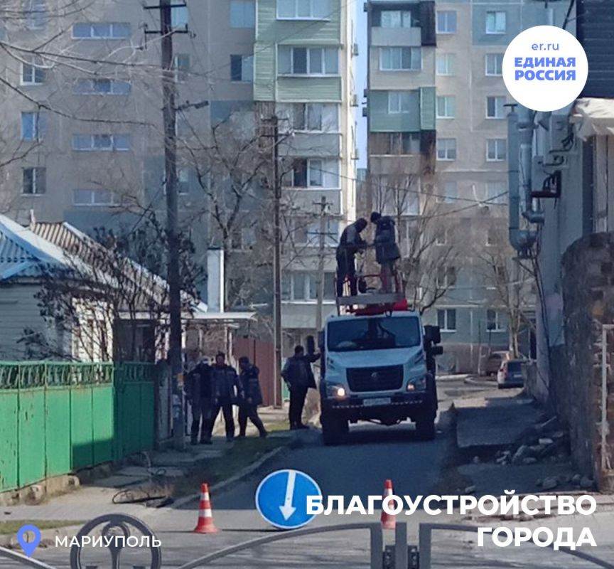 Партийный субботник в Орджоникидзевском районе – вместе делаем город чистым и уютным! Партийный субботник в Орджоникидзевском районе – вместе делаем город чистым и уютным!