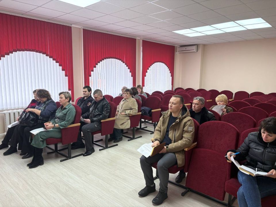 Александр Пеняев: Провел заседание межведомственной комиссии по содействию в решении вопросов ветеранов боевых действий и членов их семей Александр Пеняев: Провел заседание межведомственной комиссии по содействию в решении вопросов ветеранов боевых действий и членов их семей