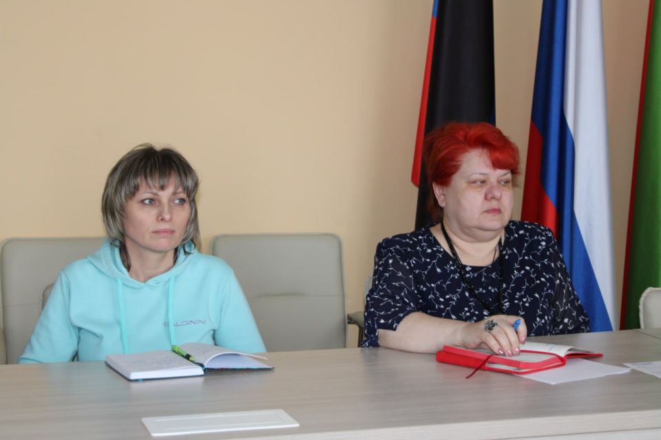 В Горловке состоялось информационно-просветительское мероприятие под названием «Банковский день» В Горловке состоялось информационно-просветительское мероприятие под названием «Банковский день»