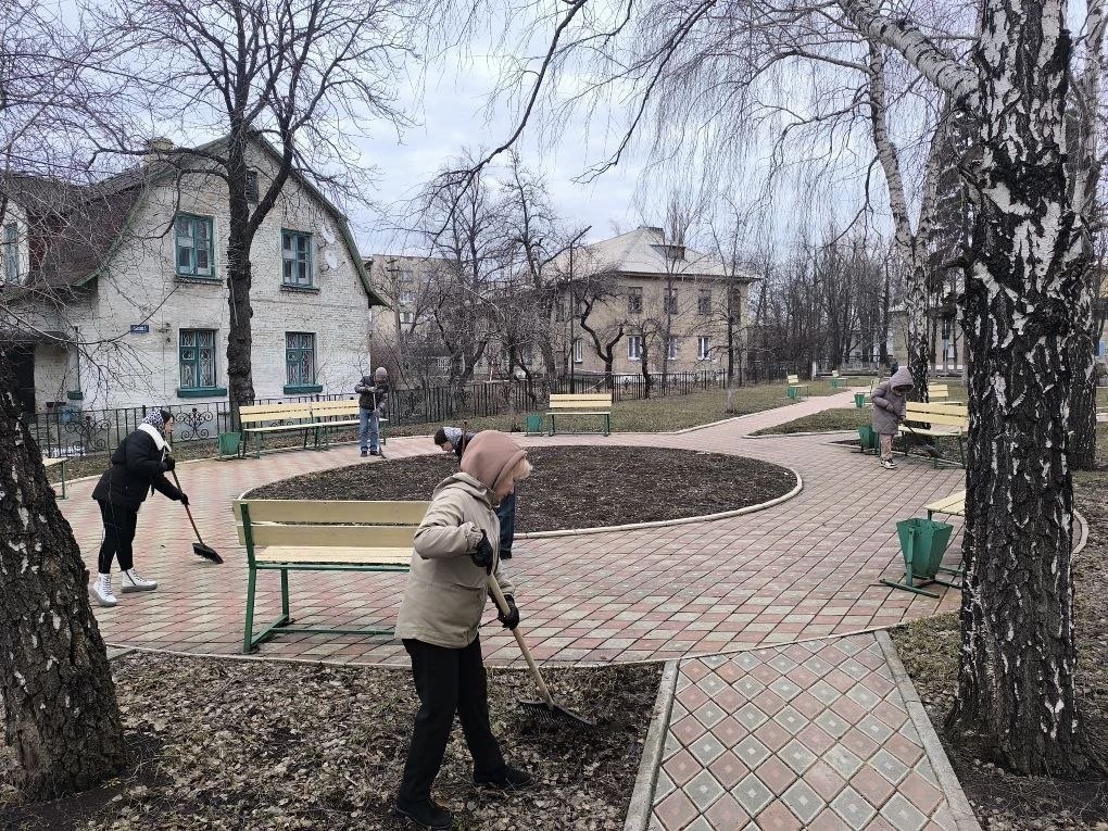 20.03.2026г. коллектив МБУДО ДДШИ принял участие в субботнике по благоустройству и наведению санитарного порядка на территории муниципального образования образования городского округа Дебальцево 20.03.2026г. коллектив МБУДО ДДШИ принял участие в субботнике по благоустройству и наведению санитарного порядка на территории муниципального образования образования городского округа Дебальцево