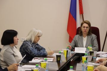 Лариса Толстыкина: Провела первое заседание Совета регионального движения ДНР «За медицину здорового долголетия»