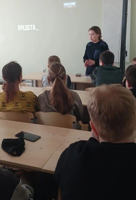 На Донецкой детской железной дороге 21 марта прошла важная и актуальная беседа с юными воспитанниками На Донецкой детской железной дороге 21 марта прошла важная и актуальная беседа с юными воспитанниками