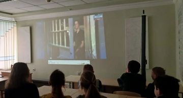 На Донецкой детской железной дороге 21 марта прошла важная и актуальная беседа с юными воспитанниками