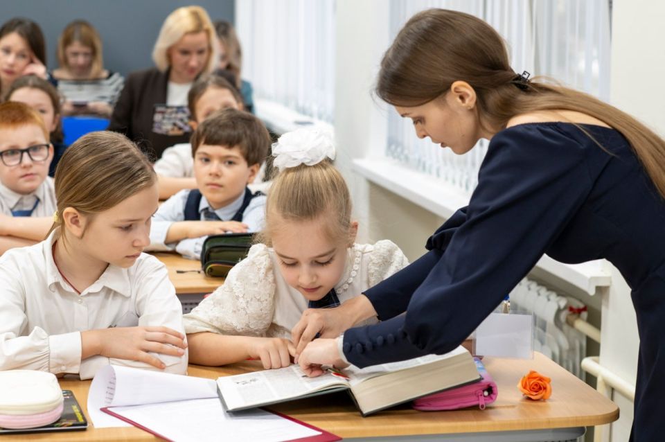 Подведены итоги Республиканского конкурса «Педагог года Донецкой Народной Республики – 2026» в номинации «Классный руководитель года» Подведены итоги Республиканского конкурса «Педагог года Донецкой Народной Республики – 2026» в номинации «Классный руководитель года»