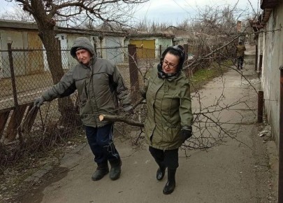 Иван Адамец: В рамках масштабного субботника в Куйбышевском районе активное участие приняли жители частного жилого сектора