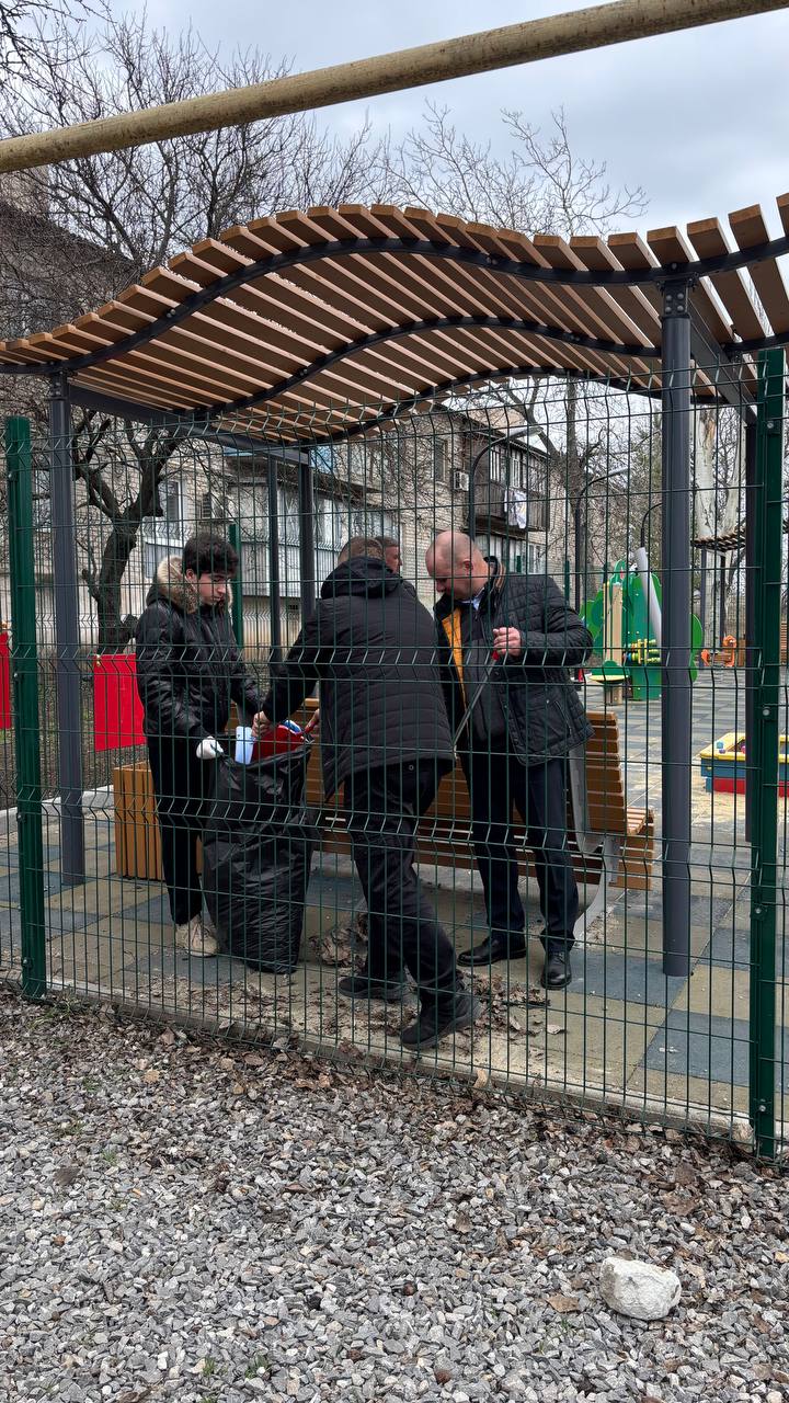 В Старобешевском округе по партийному проекту Единой России "Донбасс - наш дом" состоялся традиционный день чистоты В Старобешевском округе по партийному проекту Единой России "Донбасс - наш дом" состоялся традиционный день чистоты