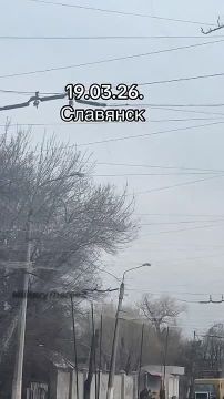 В Славянске, на фоне приближения линии фронта, демонтируют троллеи