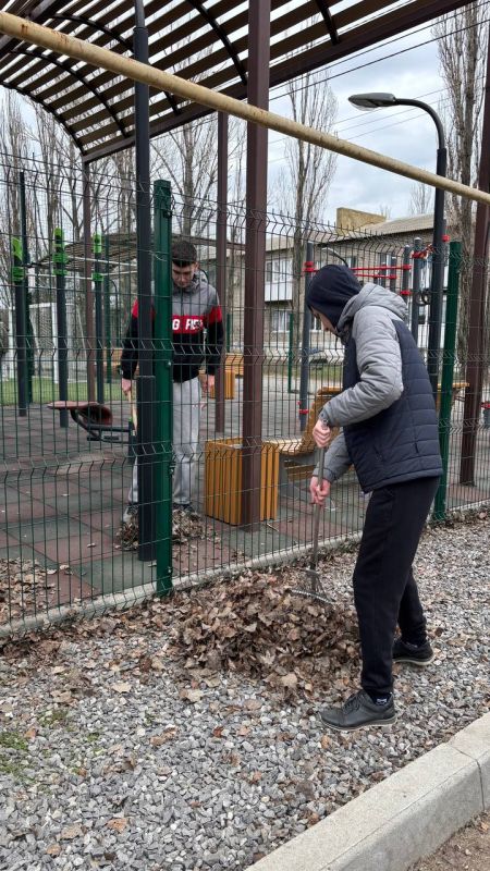 В Старобешевском округе по партийному проекту Единой России "Донбасс - наш дом" состоялся традиционный день чистоты В Старобешевском округе по партийному проекту Единой России "Донбасс - наш дом" состоялся традиционный день чистоты