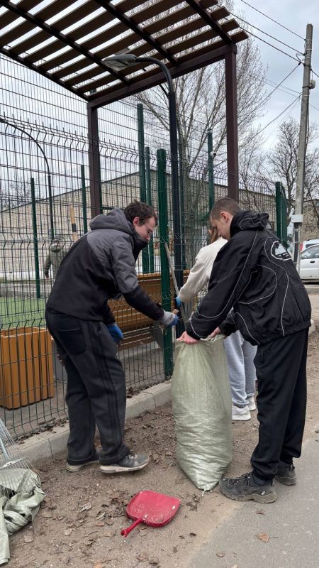 В Старобешевском округе по партийному проекту Единой России "Донбасс - наш дом" состоялся традиционный день чистоты В Старобешевском округе по партийному проекту Единой России "Донбасс - наш дом" состоялся традиционный день чистоты