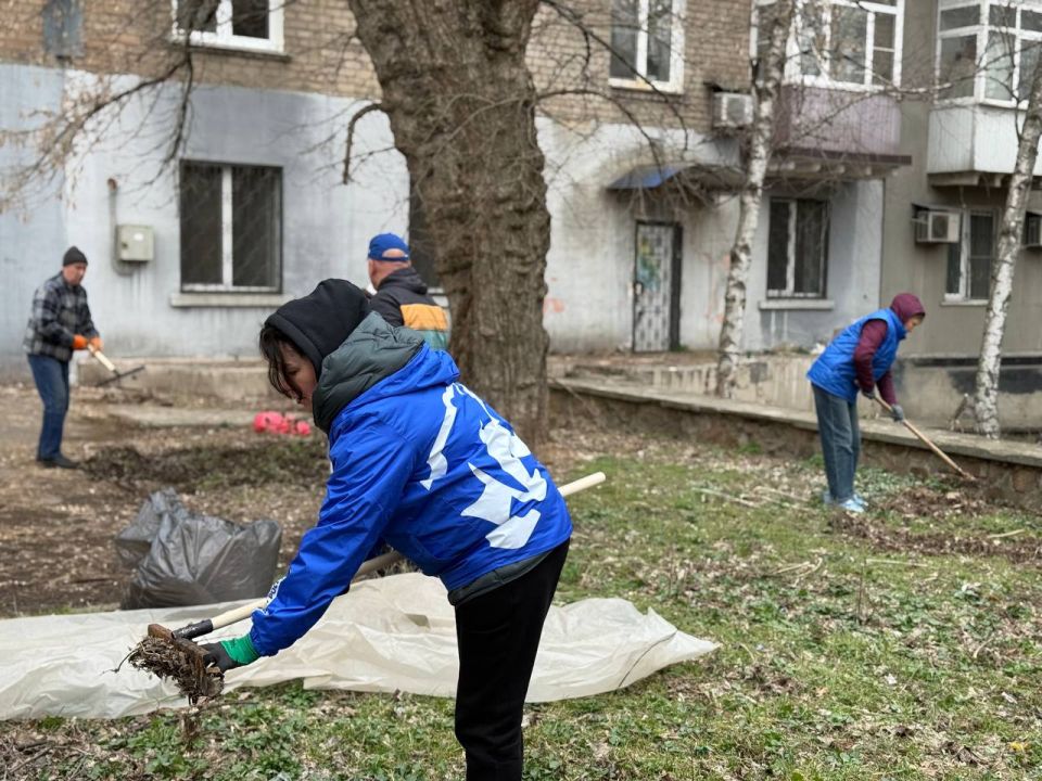 Чистота начинается с нас: Ворошиловский район преобразился после городского субботника! Чистота начинается с нас: Ворошиловский район преобразился после городского субботника!