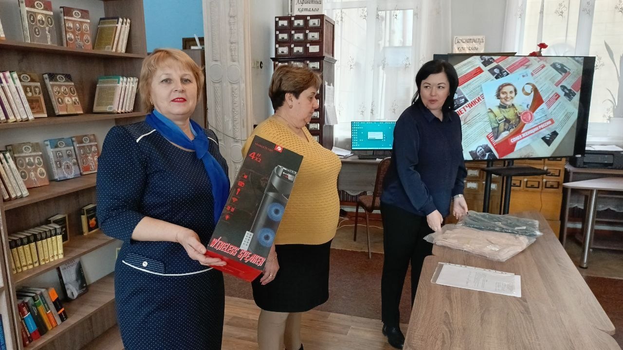 Рады сообщить о том, что Совет женщин Харцызска стал ещё больше и пополнился ещё одной ячейкой на территории города Зугрэс! Рады сообщить о том, что Совет женщин Харцызска стал ещё больше и пополнился ещё одной ячейкой на территории города Зугрэс!