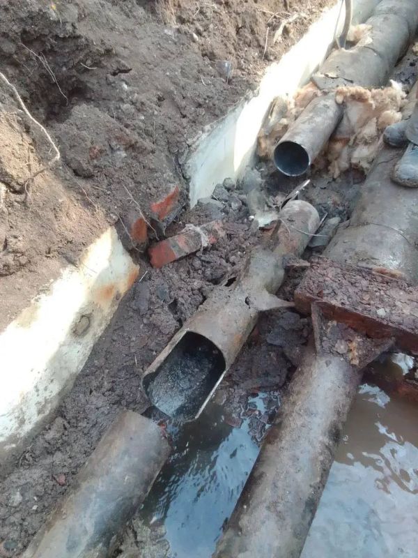 Аварийные бригады из Санкт-Петербурга продолжают свою важную работу в Мариуполе, обеспечивая бесперебойное функционирование городских коммунальных сетей Аварийные бригады из Санкт-Петербурга продолжают свою важную работу в Мариуполе, обеспечивая бесперебойное функционирование городских коммунальных сетей