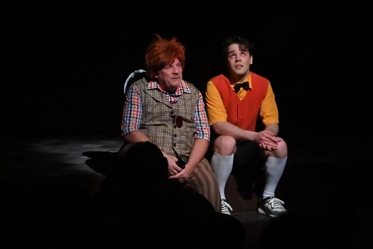 Карлсон, который живёт в Донецкой муздраме Карлсон, который живёт в Донецкой муздраме