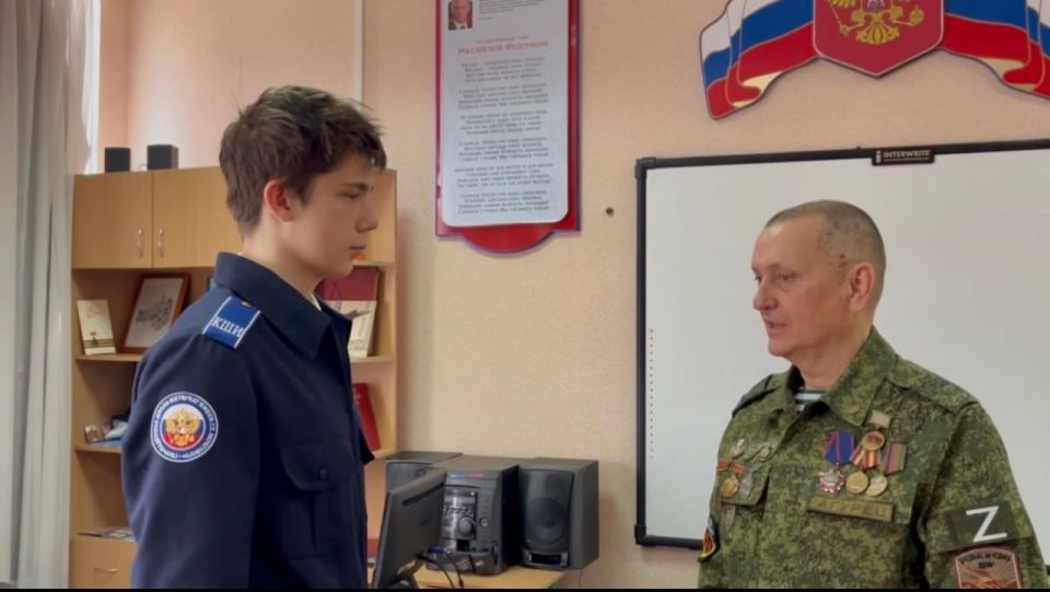 Дмитрий Огилец: Урок Мужества: кадеты 10 взвода встретились с героем и защитником Донбасса! Дмитрий Огилец: Урок Мужества: кадеты 10 взвода встретились с героем и защитником Донбасса!