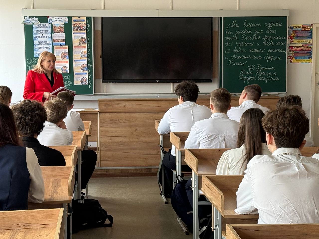 Гурген Малхасян: Итоги рабочей недели Дорогие друзья! Подведём итоги насыщенной трудовой недели Гурген Малхасян: Итоги рабочей недели Дорогие друзья! Подведём итоги насыщенной трудовой недели